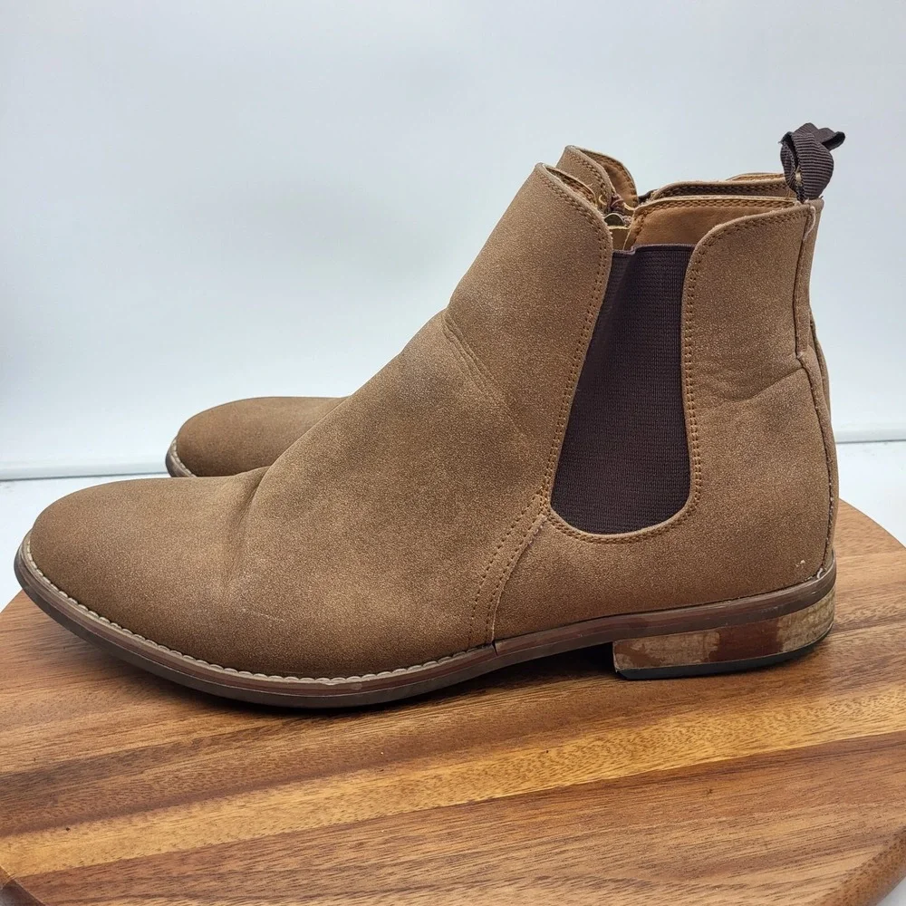 Steve Madden Chelsea Boots Mens Size 12 M Beige Vegan Leather Vince Casual Shoes